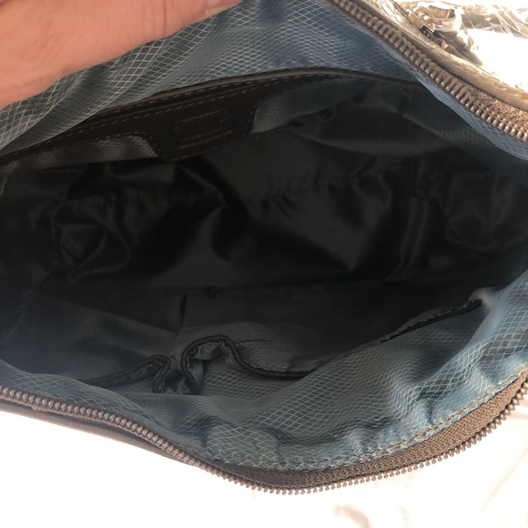 M.C. Marc Chantal Snakeskin Design Olive bag NWT - Picture 13 of 13